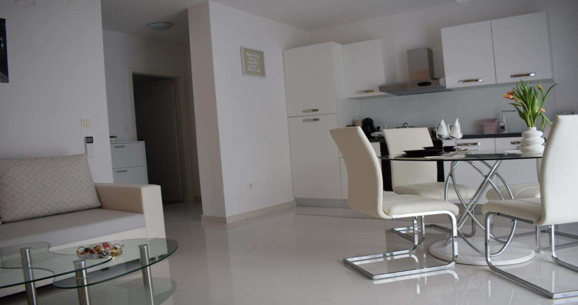 Apartmani Foresta Kras Exterior foto